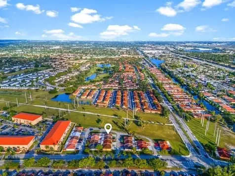 7539 NW 173rd Terrace Hialeah FL 33015