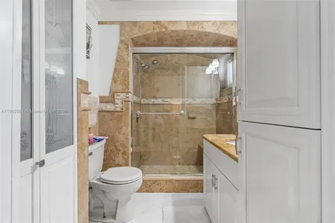 7539 NW 173rd Terrace Hialeah FL 33015