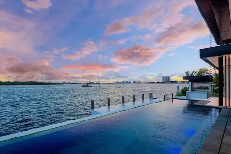 11404 N Bayshore Drive North Miami FL 33181