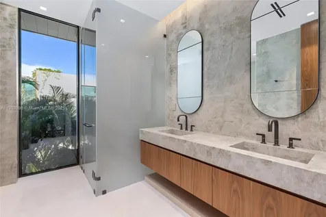 11404 N Bayshore Drive North Miami FL 33181