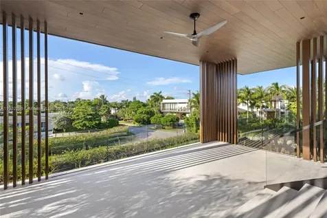 11404 N Bayshore Drive North Miami FL 33181