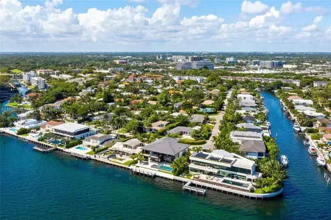 11404 N Bayshore Drive North Miami FL 33181