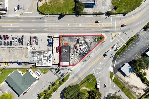 11815 NE 2nd Avenue Miami FL 33161