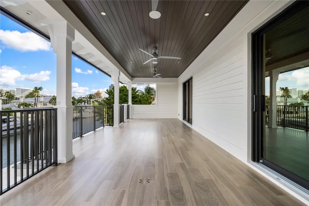 2605 Castilla Isle Fort Lauderdale FL 33301