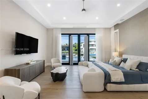 2605 Castilla Isle Fort Lauderdale FL 33301