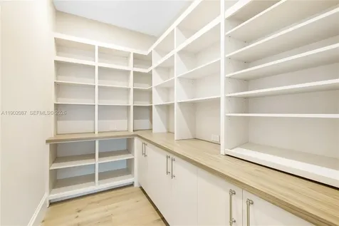 2605 Castilla Isle Fort Lauderdale FL 33301