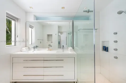 302 W San Marino Drive Miami Beach FL 33139