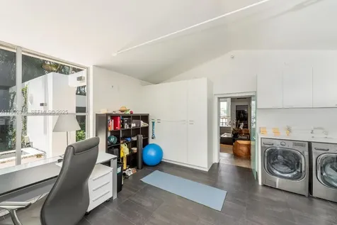 302 W San Marino Drive Miami Beach FL 33139