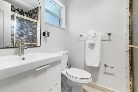 1500 NW 45th Street Pompano Beach FL 33064