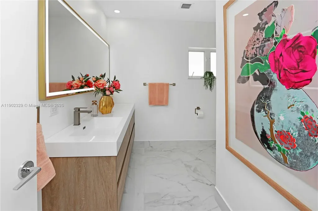 404 Coconut Isle Drive Fort Lauderdale FL 33301