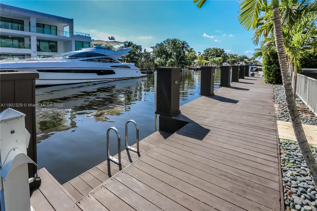 404 Coconut Isle Drive Fort Lauderdale FL 33301