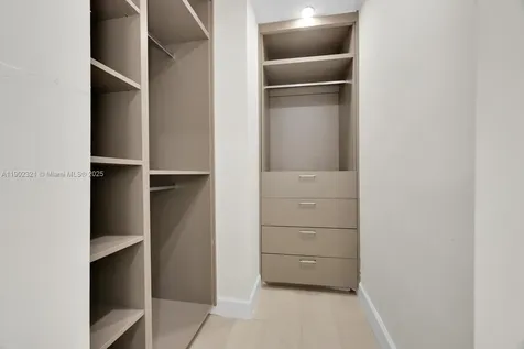 1213 La Mancha Avenue Coral Gables FL 33134