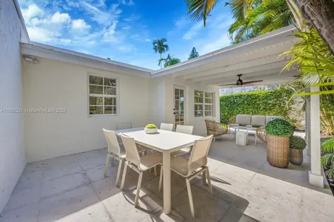 1213 La Mancha Avenue Coral Gables FL 33134