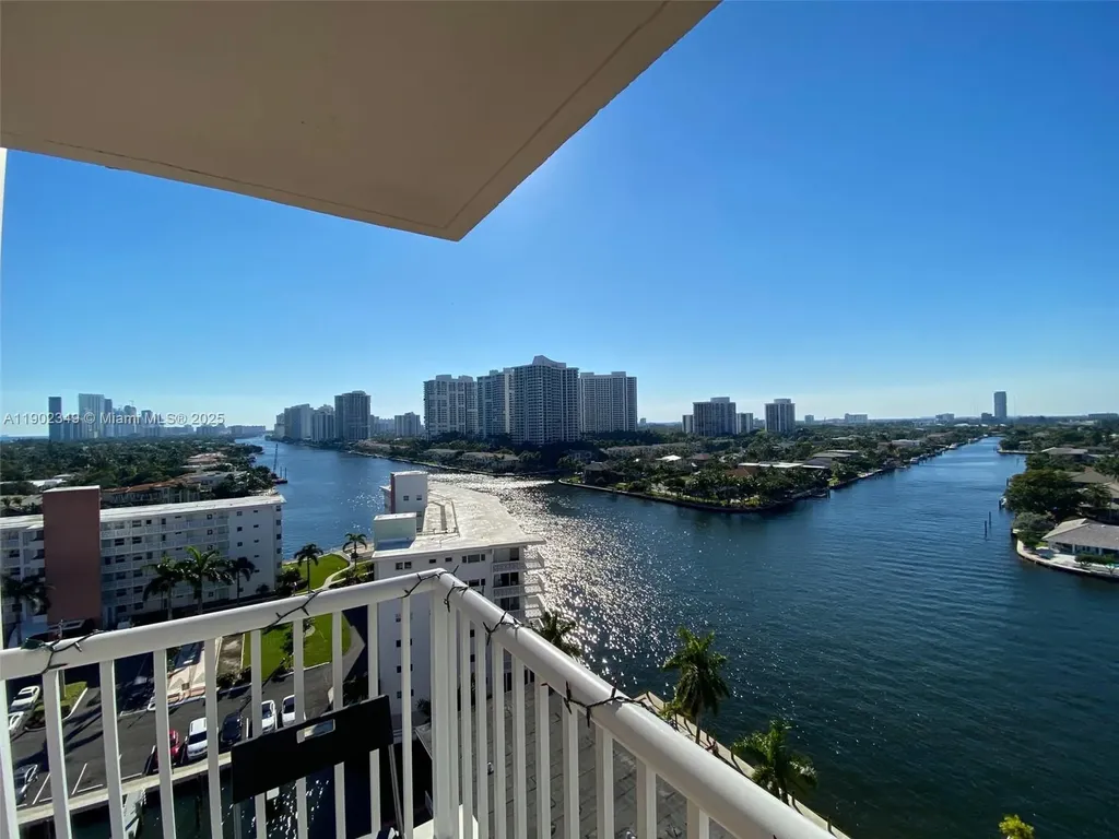 3161 S Ocean Drive Hallandale Beach FL 33009