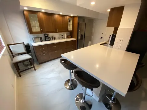 3161 S Ocean Drive Hallandale Beach FL 33009