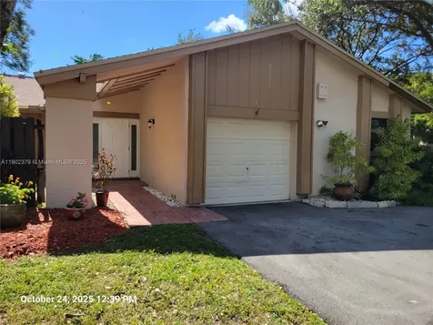 13594 SW 115th Terrace Miami FL 33186