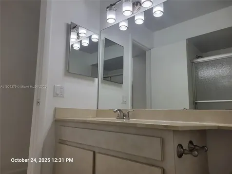 13594 SW 115th Terrace Miami FL 33186