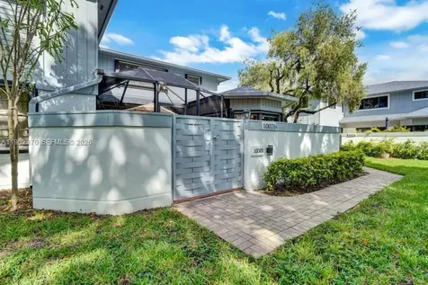 10026 NW 52nd Terrace Doral FL 33178