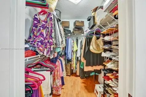 10026 NW 52nd Terrace Doral FL 33178