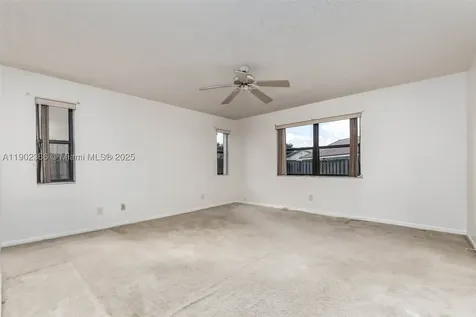 5641 Thistledown Terrace Davie FL 33331