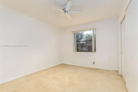 5641 Thistledown Terrace Davie FL 33331