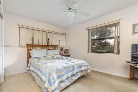 5641 Thistledown Terrace Davie FL 33331