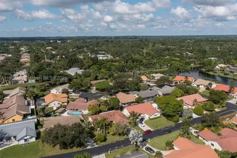 5641 Thistledown Terrace Davie FL 33331