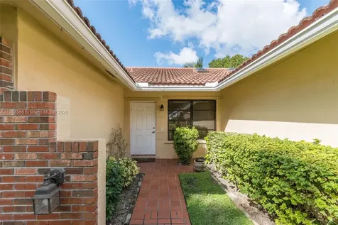 5641 Thistledown Terrace Davie FL 33331