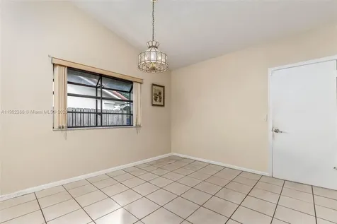 5641 Thistledown Terrace Davie FL 33331
