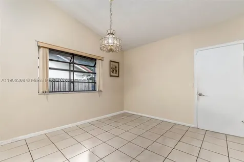 5641 Thistledown Terrace Davie FL 33331