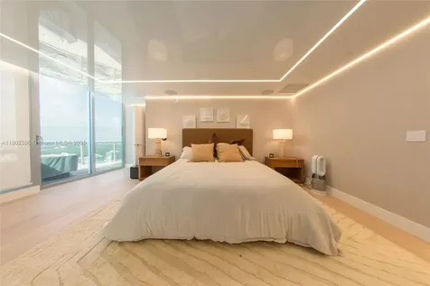 17121 Collins Avenue Sunny Isles Beach FL 33160