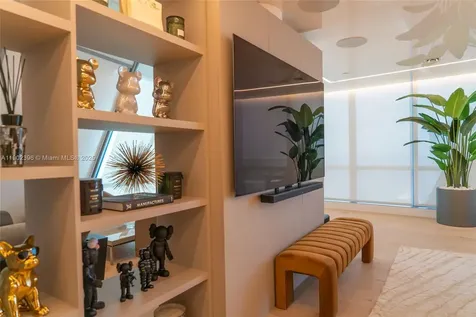 17121 Collins Avenue Sunny Isles Beach FL 33160