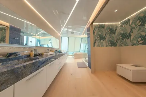 17121 Collins Avenue Sunny Isles Beach FL 33160