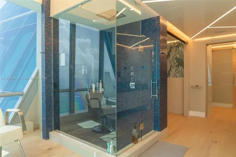 17121 Collins Avenue Sunny Isles Beach FL 33160