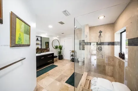 3008 NE 1st Terrace Wilton Manors FL 33334