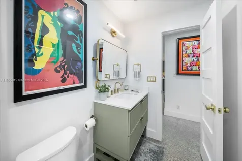 3008 NE 1st Terrace Wilton Manors FL 33334