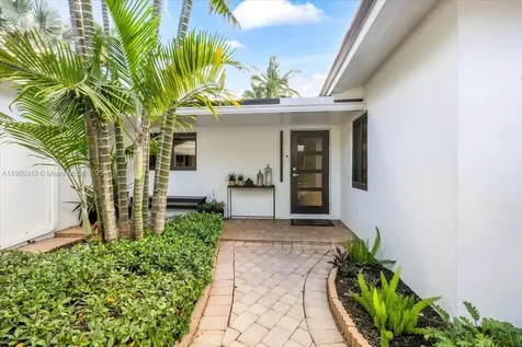 3008 NE 1st Terrace Wilton Manors FL 33334