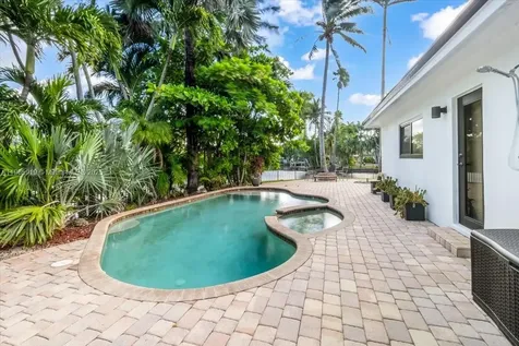 3008 NE 1st Terrace Wilton Manors FL 33334
