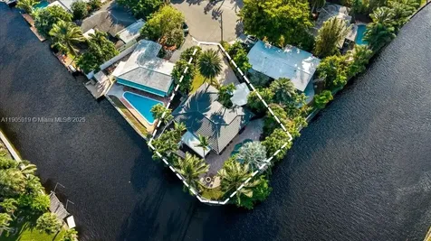 3008 NE 1st Terrace Wilton Manors FL 33334