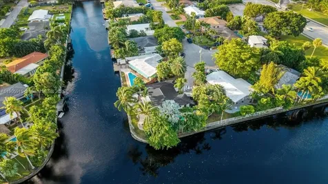 3008 NE 1st Terrace Wilton Manors FL 33334