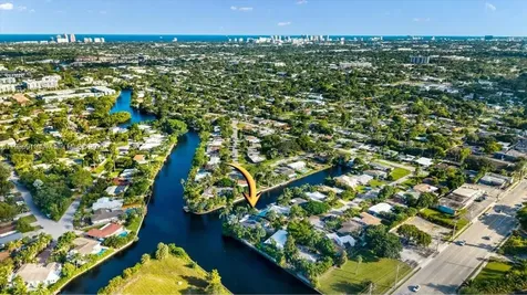 3008 NE 1st Terrace Wilton Manors FL 33334