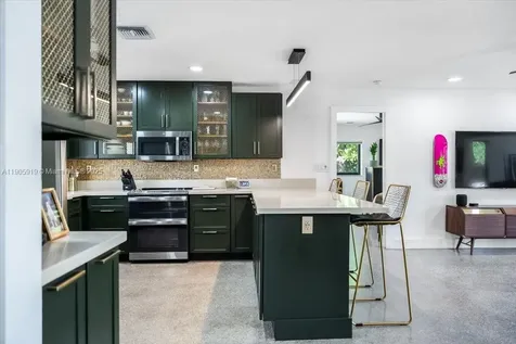 3008 NE 1st Terrace Wilton Manors FL 33334