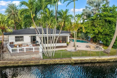 3008 NE 1st Terrace Wilton Manors FL 33334