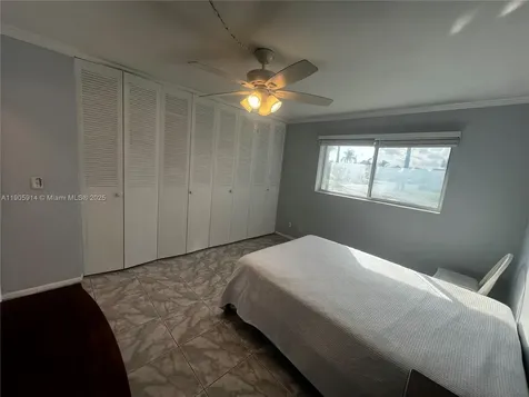 2844 Crosley Drive E West Palm Beach FL 33415