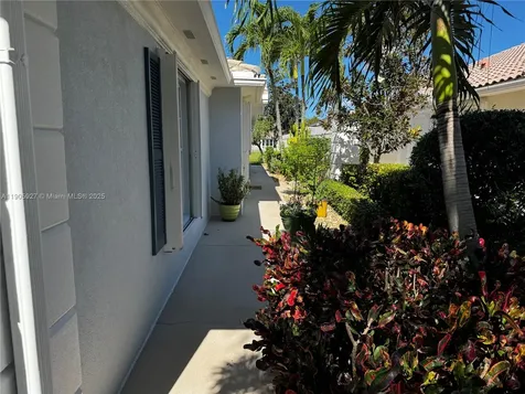 8269 Saint Johns Court Wellington FL 33414