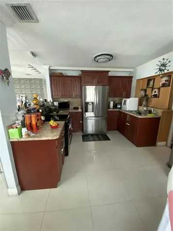 398 E 56th Street Hialeah FL 33013