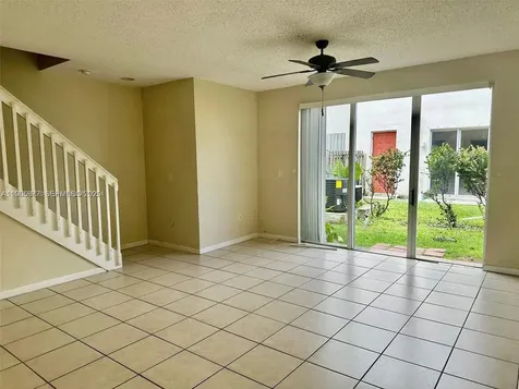 1040 NE 42nd Place Homestead FL 33033
