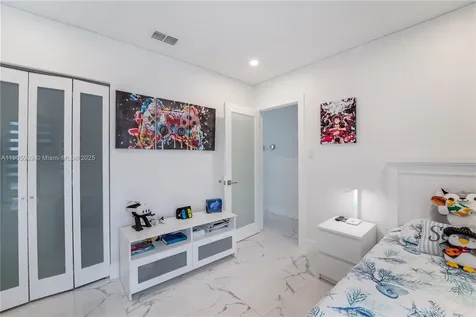 9746 SW 147th Court Miami FL 33196