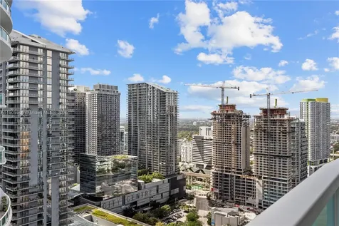 31 SE 5th Street Miami FL 33131