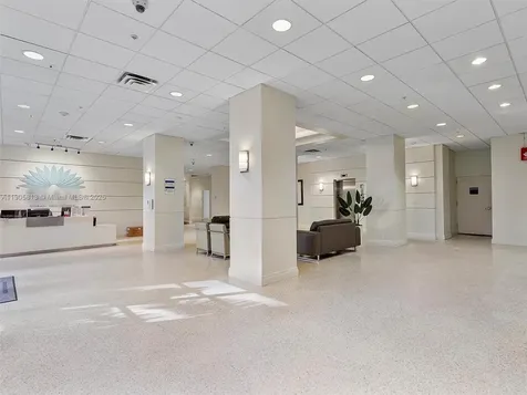 4001 S Ocean Drive Hollywood FL 33019